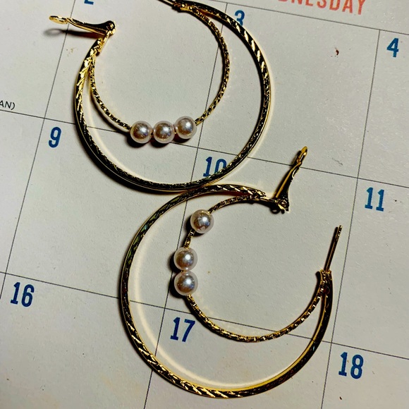 Large Hoop Earrings - Picture 1 of 4